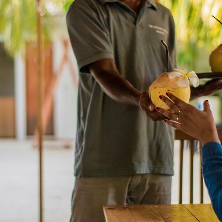 ホテル The Castaway Retreat Feridhoo エクステリア 写真