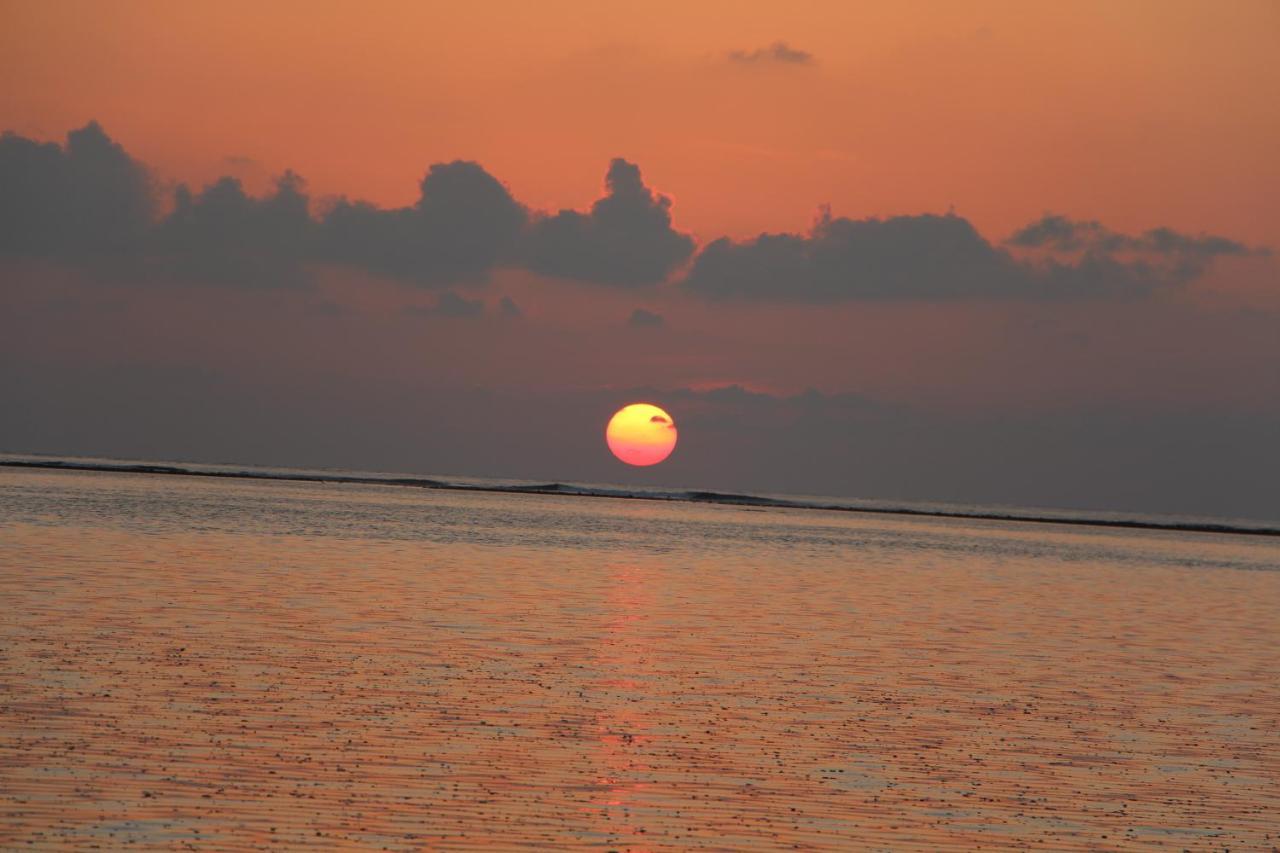 ホテル The Castaway Retreat Feridhoo エクステリア 写真